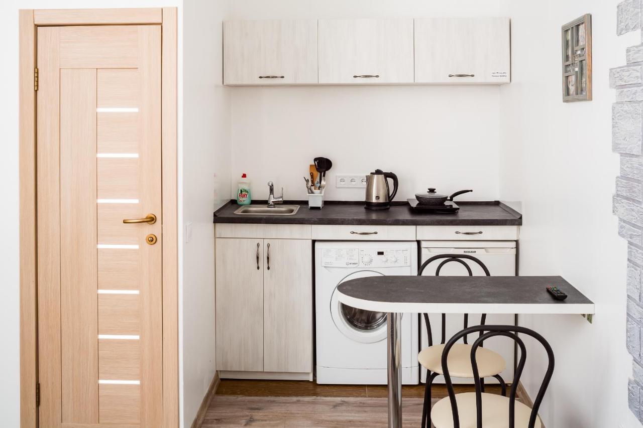 Beautiful apartments in the center Lviv Extérieur photo